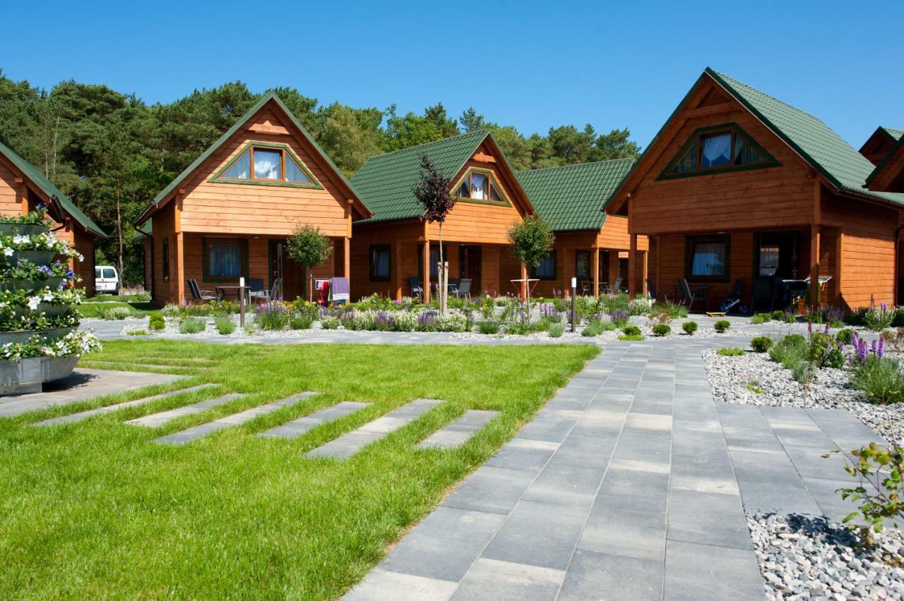 Zem-Tourist Hotel Pustkowo Exterior photo